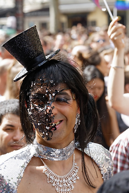Gay pride Paris JUN13-144